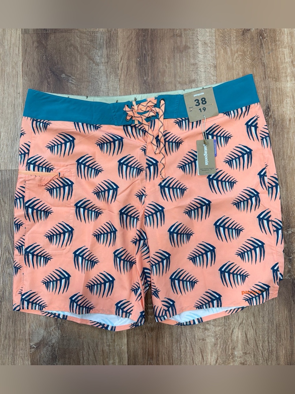 Patagonia Stretch Planing Board Shorts Mens Peach Palms Beach Tropical